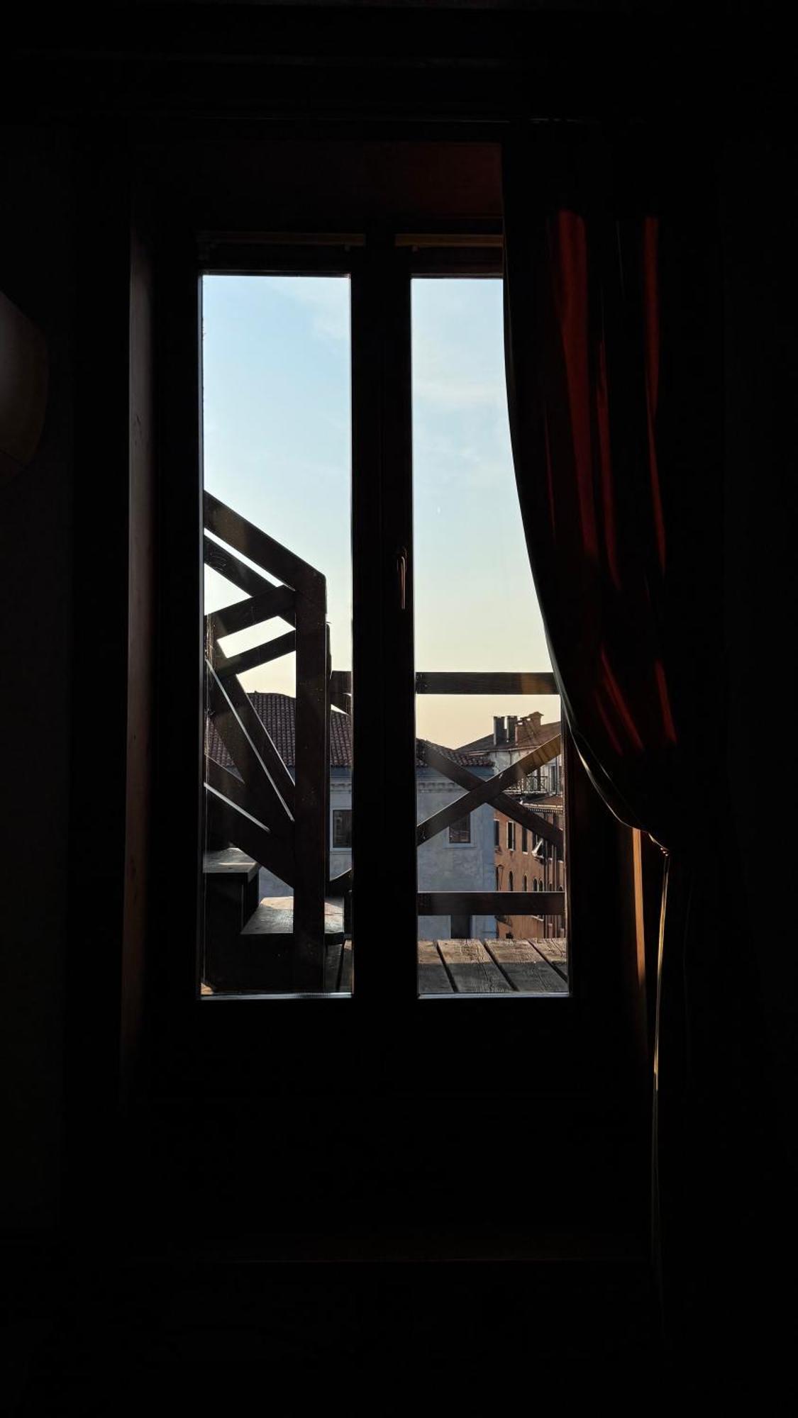 Lalux * Venecia